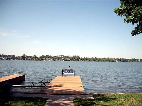 3rd image of 13054 Wood Harbour Dr