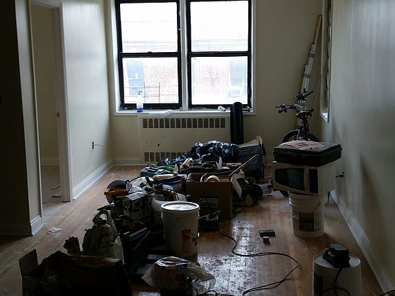 2nd image of 520 E 21st St APT 3A