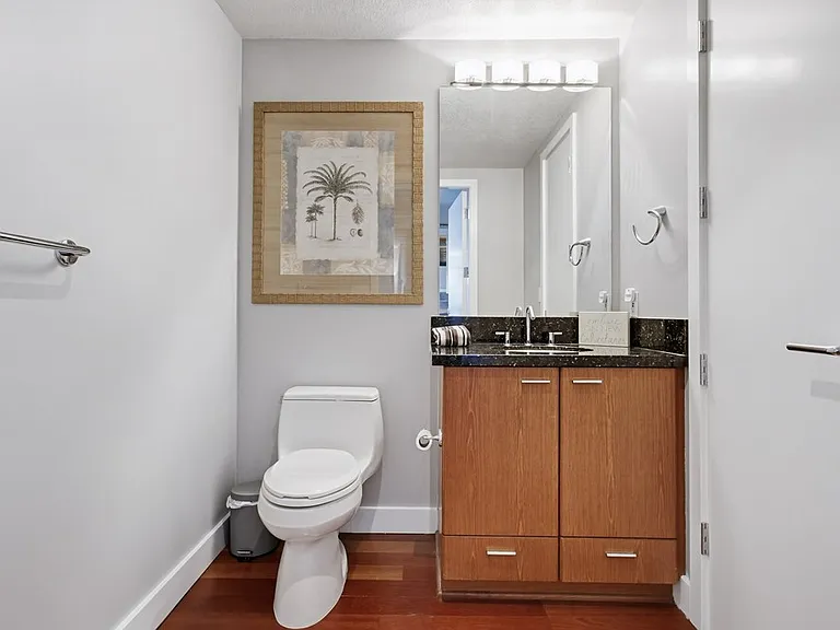 1169 Pacific Hwy #107 — Photo 16