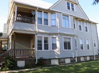 1518 N 34th St, Milwaukee, WI 53208