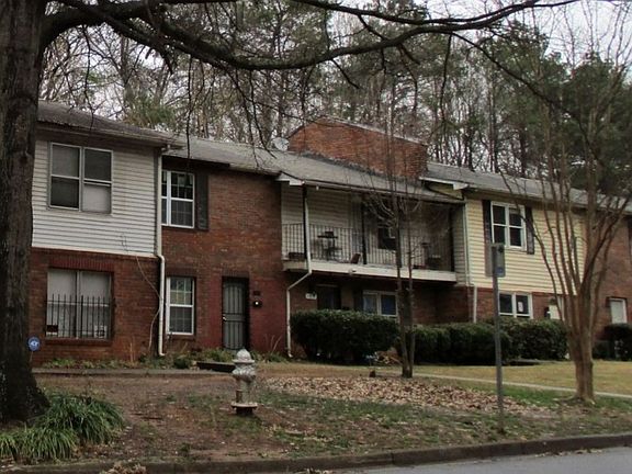3rd image of 1917 Whitehall Forest Ct SE