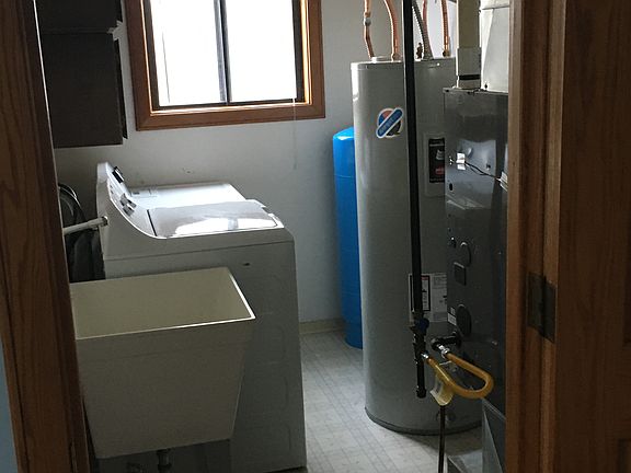 Laundry/ Furnace Room