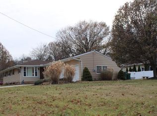 3440 Chestnut Rd, Seven Hills, OH 44131