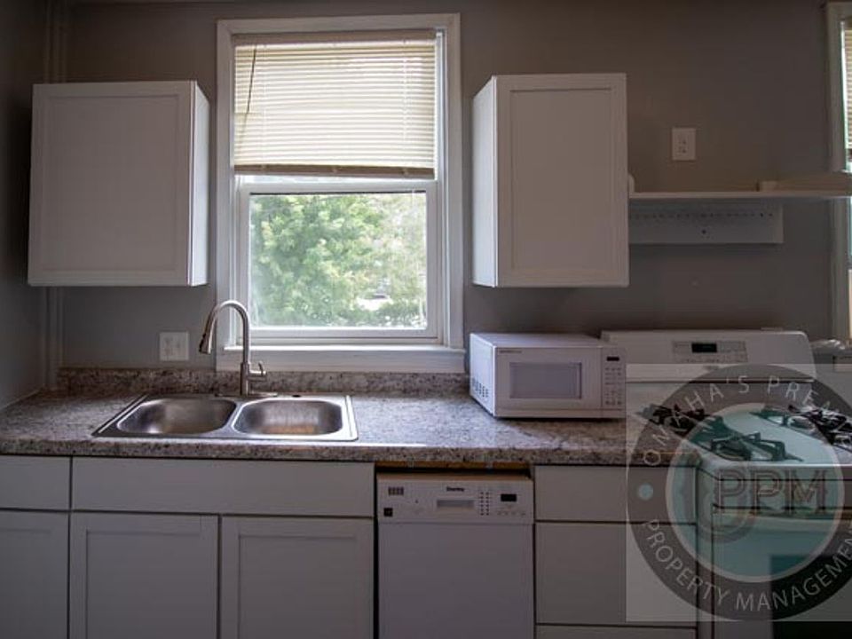1st image of 3016 Pacific St #3016/04