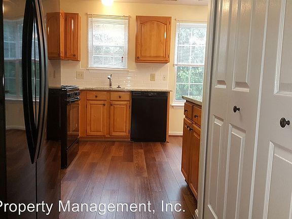 4th image of 1311 Sheridan Pl Unit 109