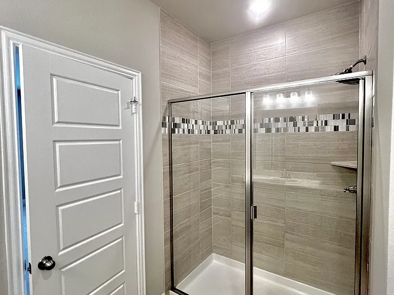 329 Colusa Dr — Photo 13