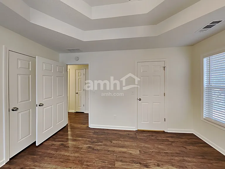 235 Taylors Farm Dr — Photo 14
