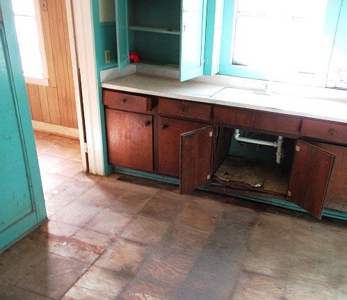 5th image of 115 Juanita Ave