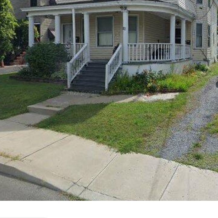 2nd image of 20 Cornell St Unit 2