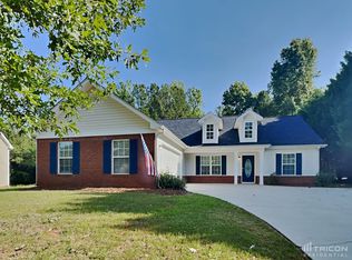 165 Homeplace Dr, Covington, GA 30016