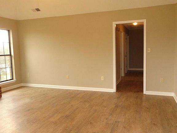 4th image of 10281 Curtis Dr
