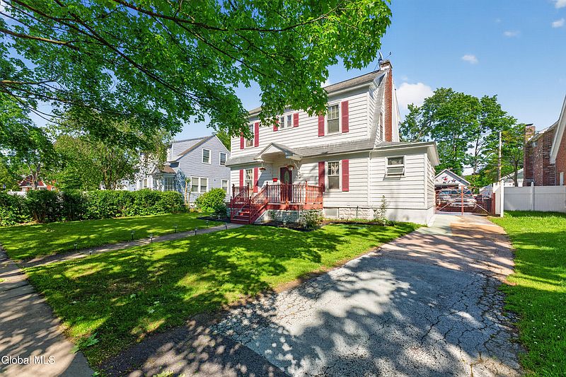 3rd image of 1648 Randolph Road