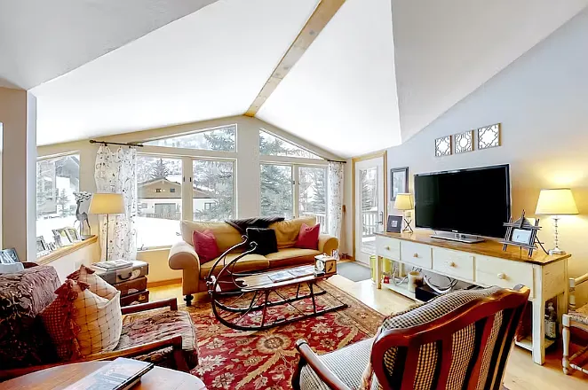 Photo 2 of 26 - 4799 Meadow Dr #1 - Vail, CO Building Photo - 4799 Meadow Dr #1