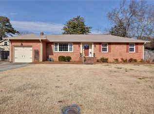 4016 Oak Dr, Chesapeake, VA 23321