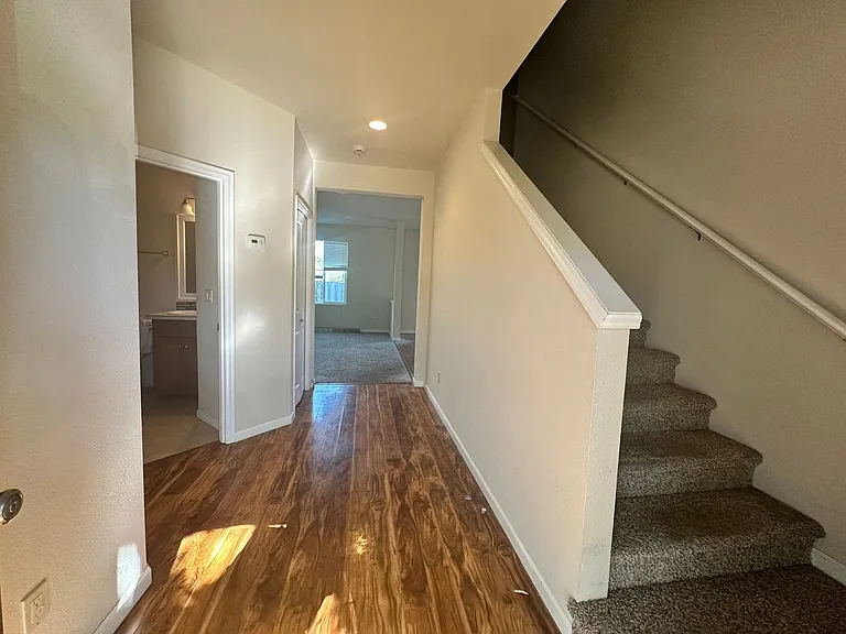 2687 Beehollow Ln NW — Photo 2