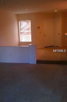 4th image of 470 S Pin Oak 202 Pl