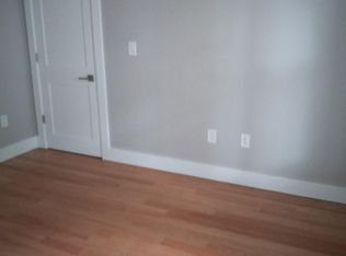 293 Rindge Ave #1, Cambridge, MA 02140