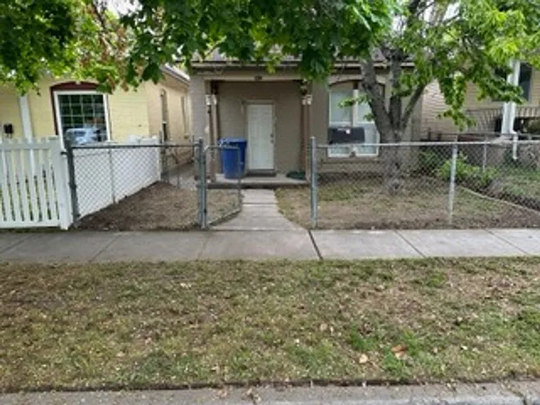 862 S Blair St — Photo 7