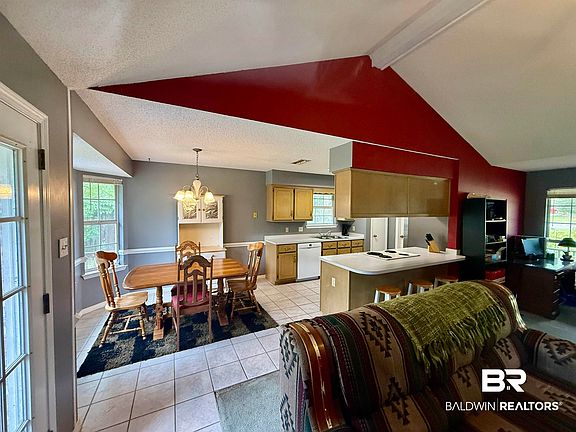 3rd image of 9380 Sagebrush Ct