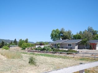 9514 Los Palos Rd, Atascadero, CA 93422