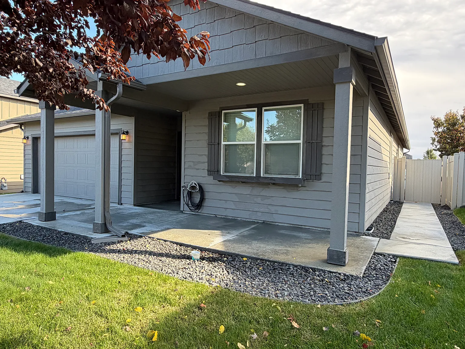 3 bed, 1800 sqft, $2,450 — Photo 2