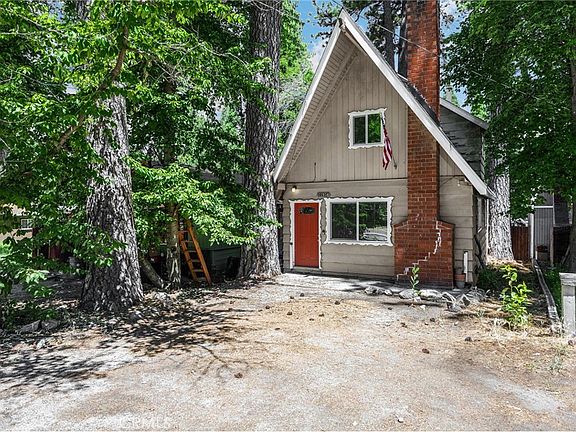 4th image of 22934 Waters Dr