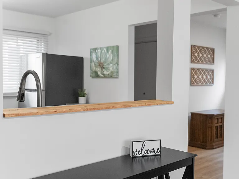 1105 Julienne Dr — Photo 5