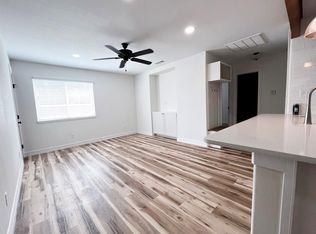 1985 N Fm 356 #6, Onalaska, TX 77360