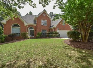 3195 Golfe Links Dr, Snellville, GA 30039