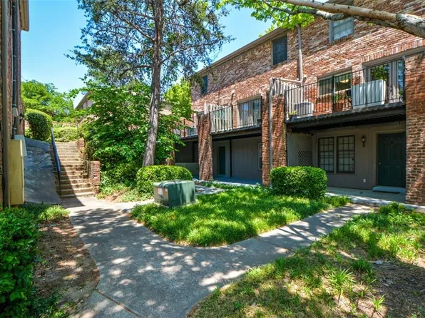 3113 Colonial Way APT M, Atlanta, GA 30341