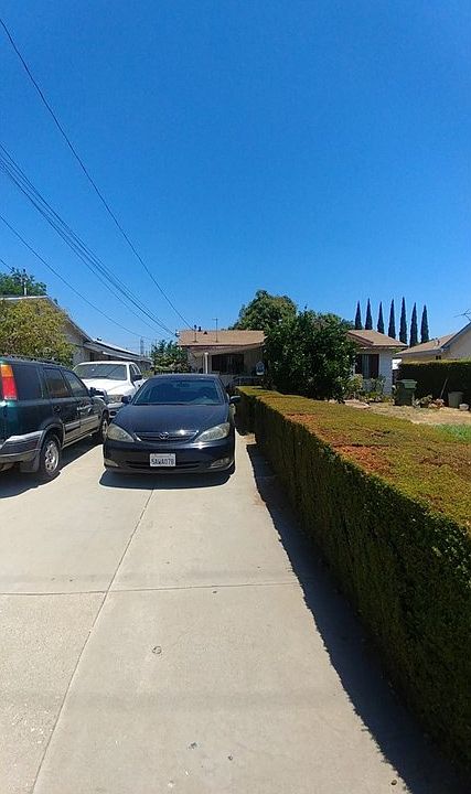 1st image of 3734 N Charlotte Ave