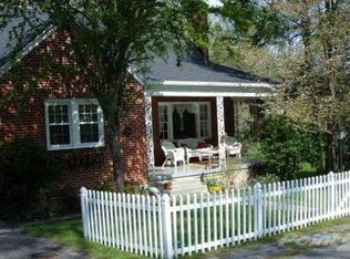 707 Thornhill Rd, Lexington, VA 24450