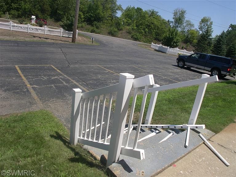 2nd image of 2002 N Old Us 31 APT 9