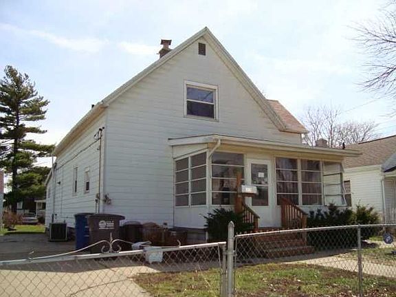 2nd image of 3018 N Ontario St