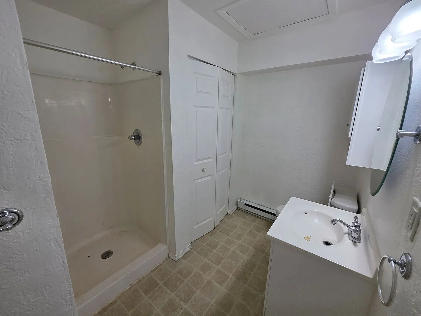 153 E 2nd Street — Photo 3