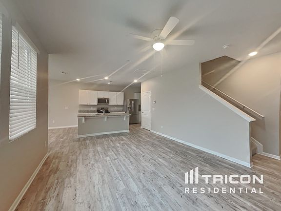 2nd image of 353 Victory Cir