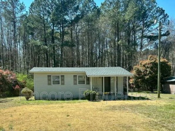 207 E Main St