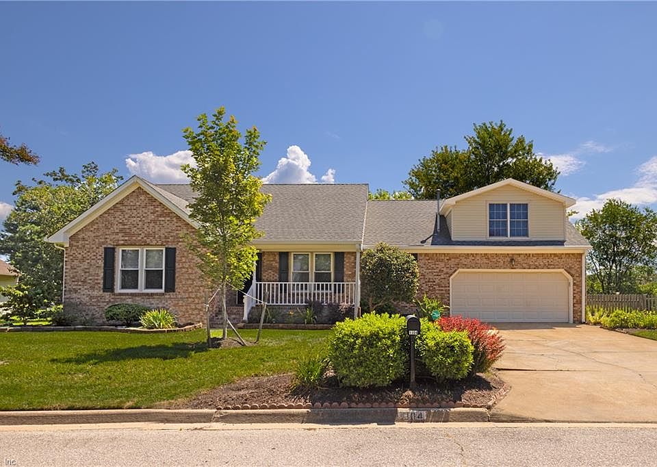 1st image of 1104 Copper Stone Cir