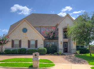 7801 Fairwest Ct, North Richland Hills, TX 76182