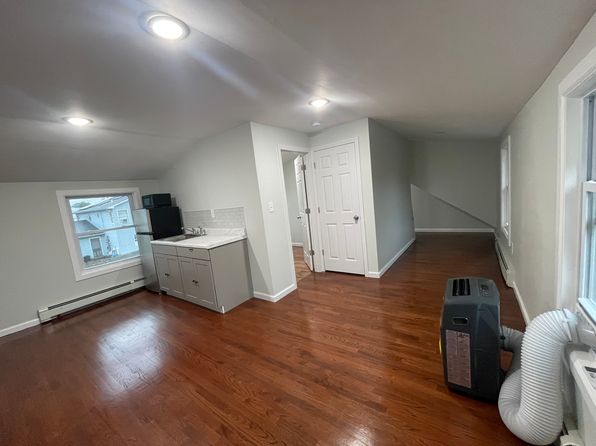 (undisclosed Address)