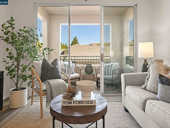 3rd image of 1860 Tice Creek Dr APT 1228