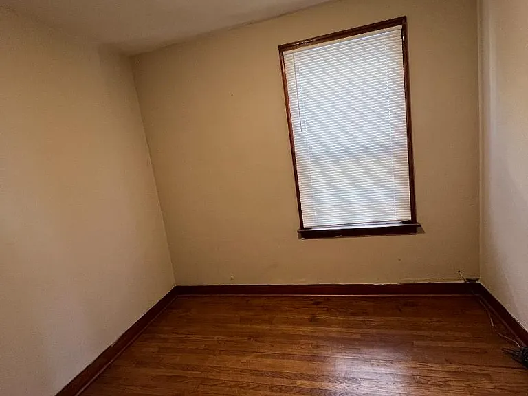 Unit Photo