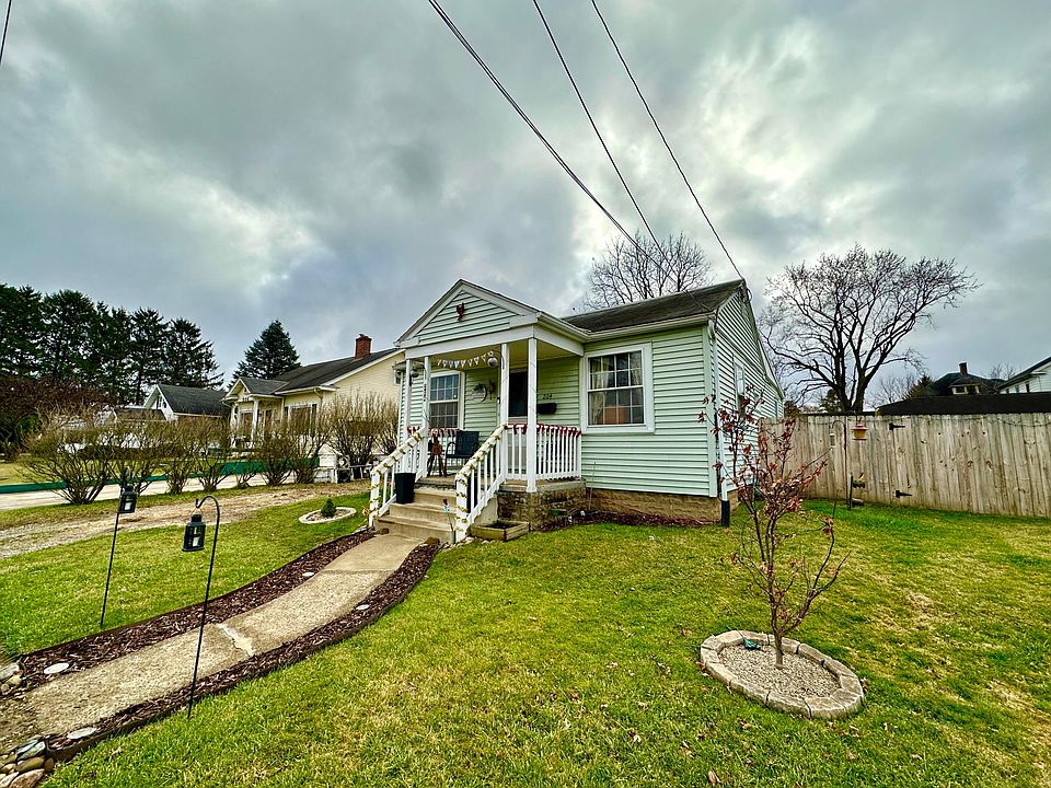 1st image of 204 Spruce St