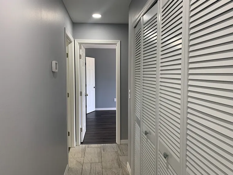 9500 Attica Cir — Photo 13