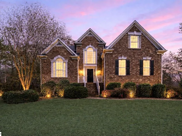 100 Yorkswell Ln, Greenville, SC 29607