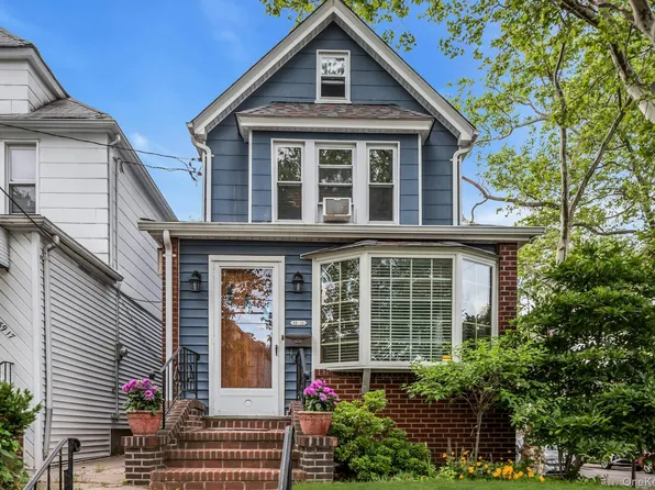 8919 69th Avenue, Forest Hills, NY 11375