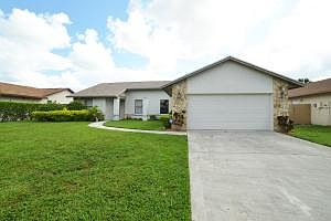 Home For Sale In The Villages Of Hillsboro