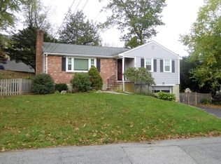 34 Smith St, Needham, MA 02492