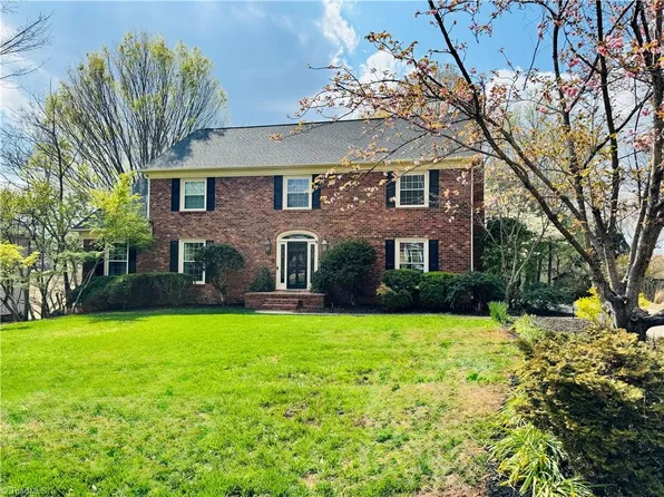 3735 Sagamore Dr, Greensboro, NC 27410