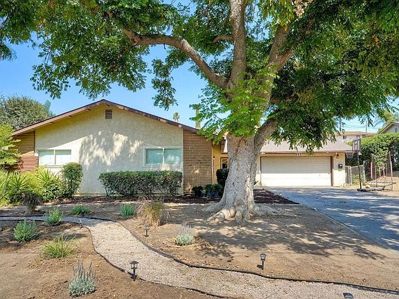 5th image of 935 Tanya Ln